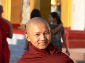 Barma,mnich-chlapec.JPG